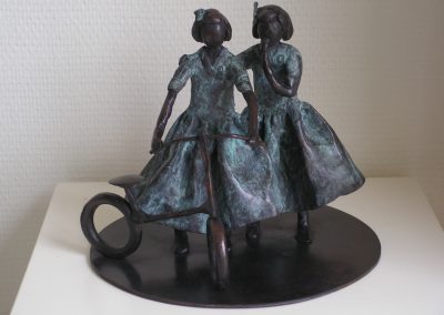 Workshops en cursussen beeldhouwen Hester Glasbergen: tweeling, brons
